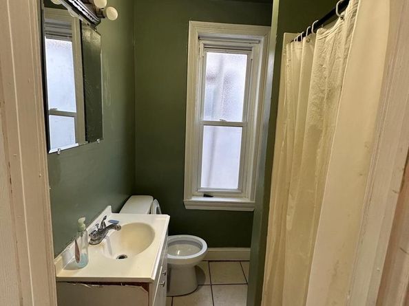 511 N 37TH Street, Philadelphia PA 19104