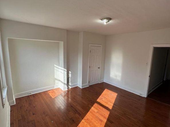511 N 37TH Street, Philadelphia PA 19104