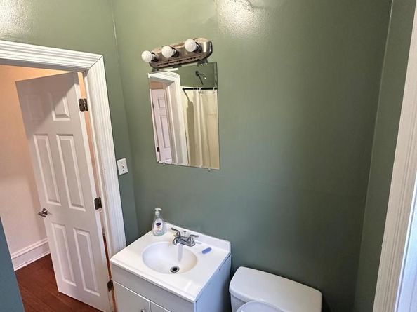 511 N 37TH Street, Philadelphia PA 19104