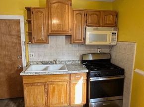 511 N 37TH Street, Philadelphia PA 19104