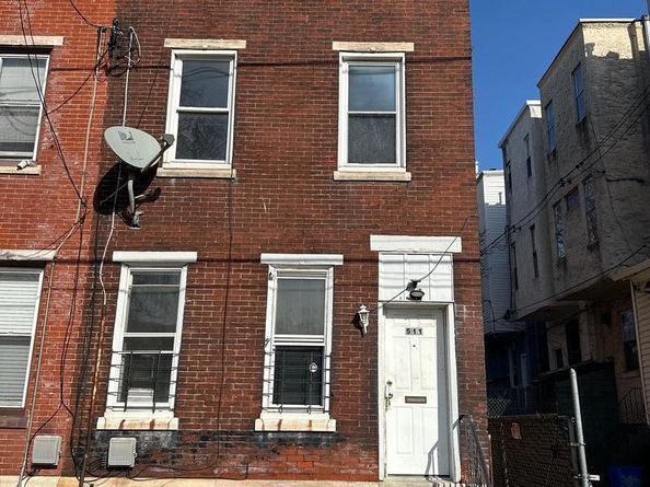 511 N 37TH Street, Philadelphia PA 19104