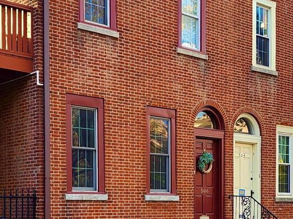 506 S 11TH Street 33, Philadelphia PA 19147