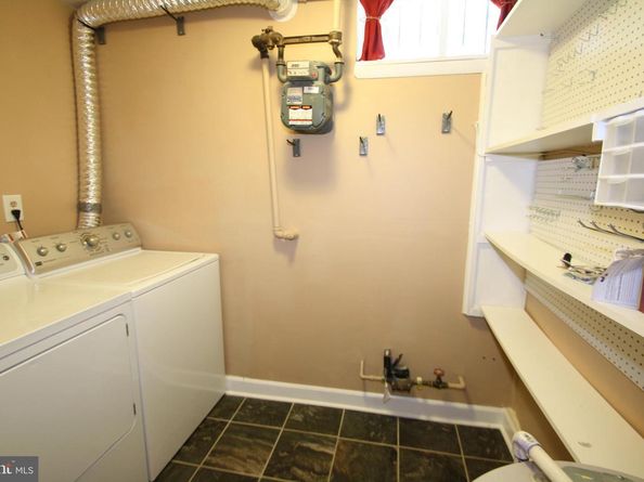 506 S 11TH Street 33, Philadelphia PA 19147