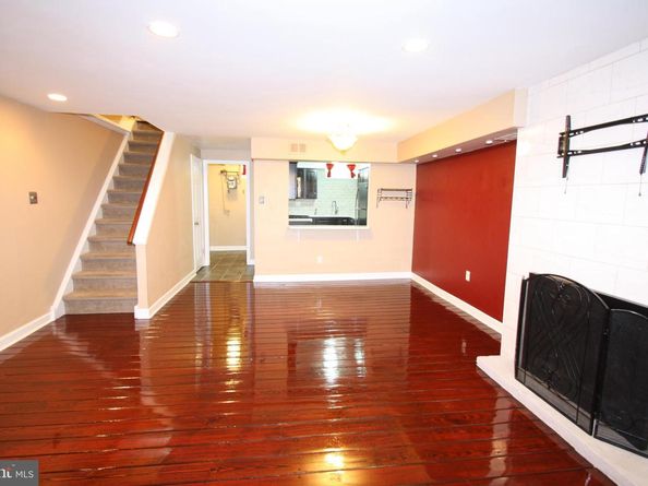 506 S 11TH Street 33, Philadelphia PA 19147