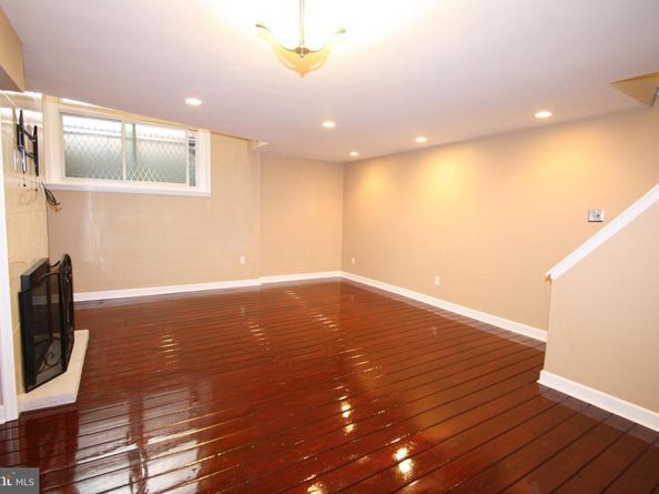 506 S 11TH Street 33, Philadelphia PA 19147