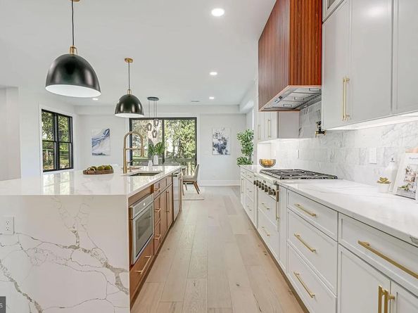 1927 Griffith Road, Falls Church VA 22043