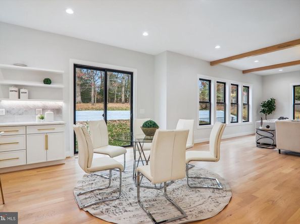 1927 Griffith Road, Falls Church VA 22043