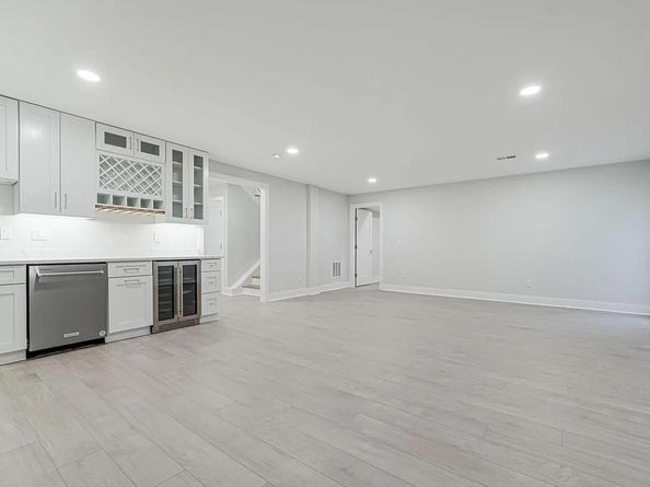 1927 Griffith Road, Falls Church VA 22043