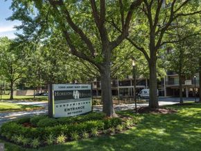 1300 Army Navy Drive 803, Arlington VA 22202
