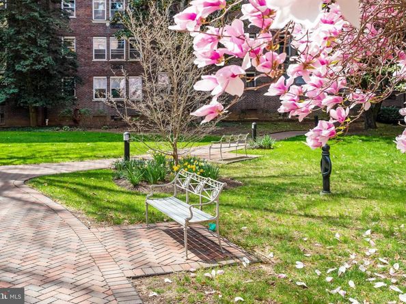 4000 Cathedral Avenue NW 406B, Washington DC 20016