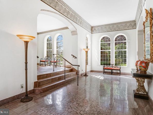 4000 Cathedral Avenue NW 406B, Washington DC 20016