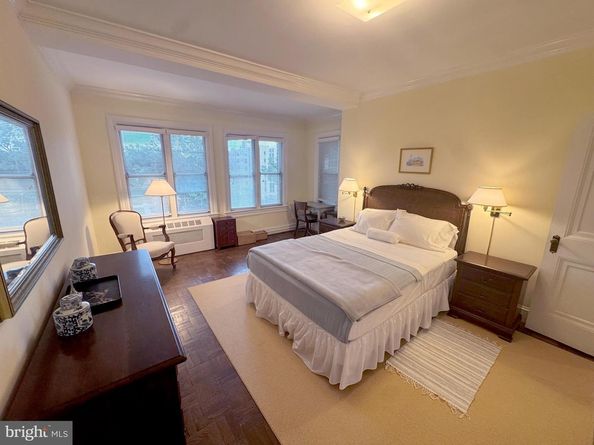 4000 Cathedral Avenue NW 406B, Washington DC 20016