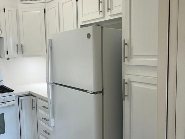 4000 Cathedral Avenue NW 406B, Washington DC 20016