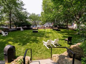 2001 Hamilton Street 925, Philadelphia PA 19130