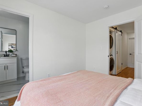 2127 12TH Place NW, Washington DC 20009