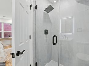 2127 12TH Place NW, Washington DC 20009