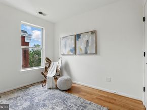 2127 12TH Place NW, Washington DC 20009