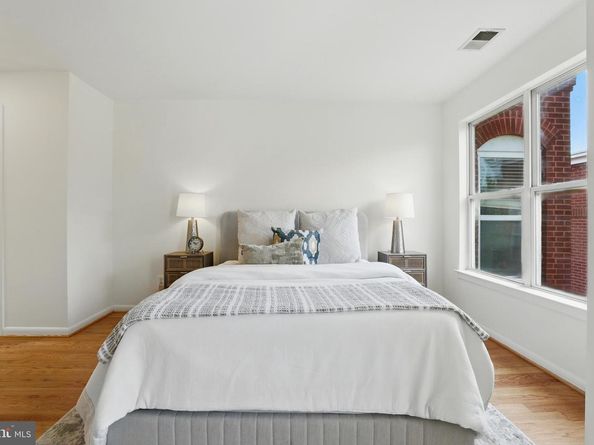 2127 12TH Place NW, Washington DC 20009