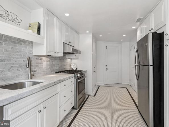 1830 Rittenhouse Square 12C AND 12D, Philadelphia PA 19103