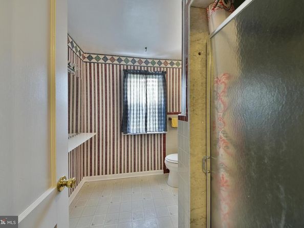 227 Rolling Hill Road, Elkins Park PA 19027
