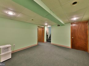 227 Rolling Hill Road, Elkins Park PA 19027