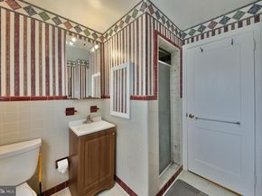 227 Rolling Hill Road, Elkins Park PA 19027