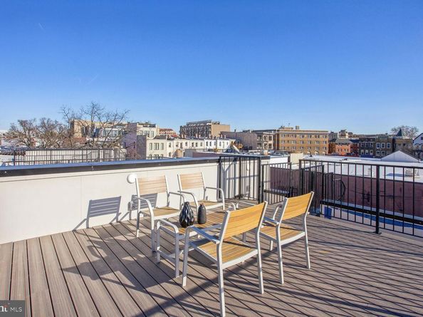 1744 Lanier Place NW 3, Washington DC 20009