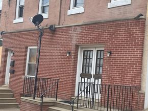 1347 S Hollywood Street, Philadelphia PA 19146
