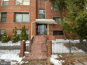 2720 7TH Street NE 301, Washington DC 20017
