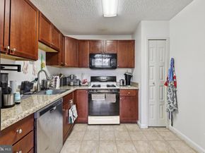 5225 Pooks Hill Road 1120N, Bethesda MD 20814