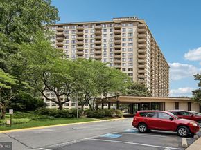 5225 Pooks Hill Road 1120N, Bethesda MD 20814