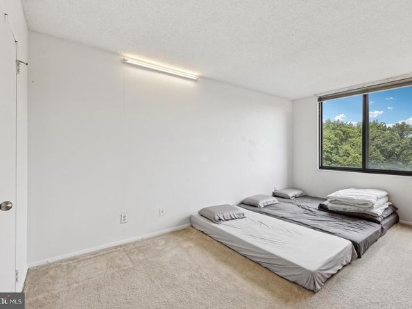 5225 Pooks Hill Road 1120N, Bethesda MD 20814