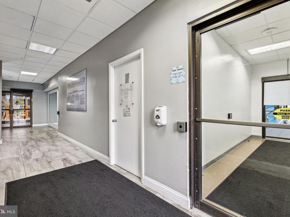 5225 Pooks Hill Road 1120N, Bethesda MD 20814