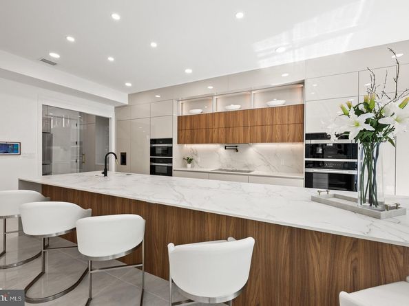 2321 N Richmond Street, Arlington VA 22207
