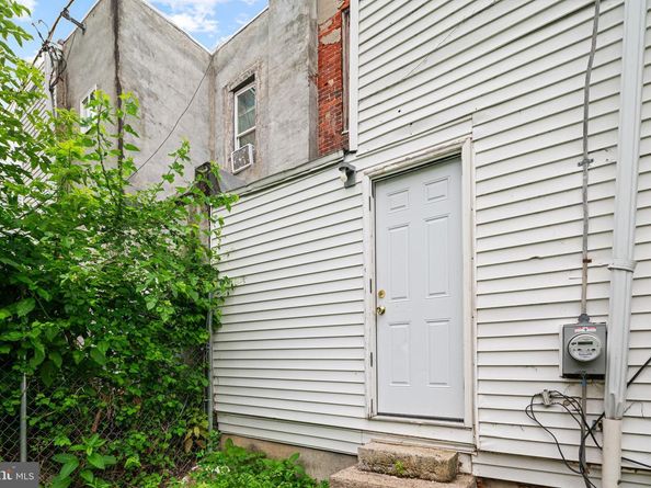 2732 W Sterner Street, Philadelphia PA 19132