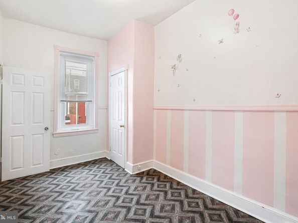 2732 W Sterner Street, Philadelphia PA 19132