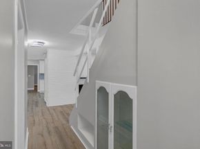 283 Snowball Drive, Levittown PA 19056