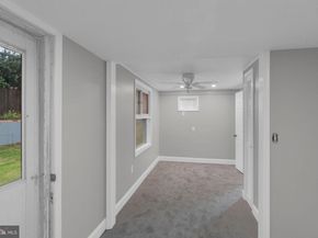 283 Snowball Drive, Levittown PA 19056