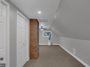 283 Snowball Drive, Levittown PA 19056