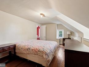 301 E Moreland Road, Willow Grove PA 19090