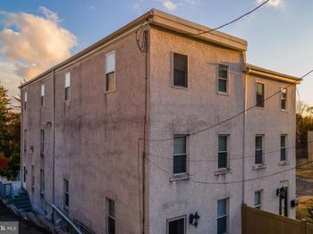 273 & 275 Delmar Street