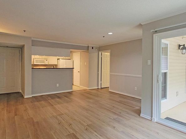 1504 Lincoln Way 118, Mclean VA 22102