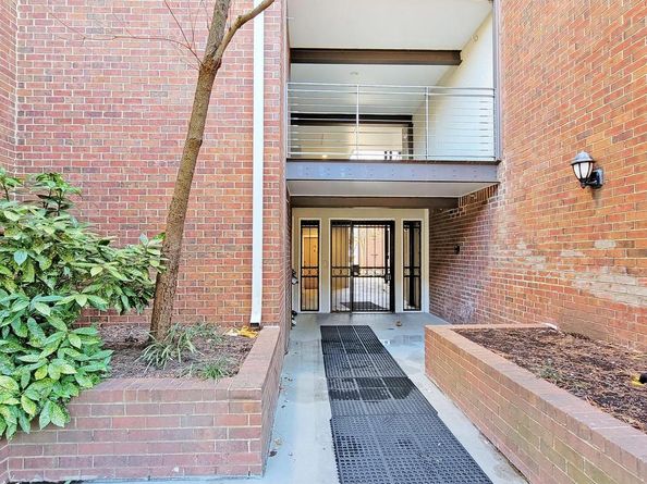 1504 Lincoln Way 118, Mclean VA 22102