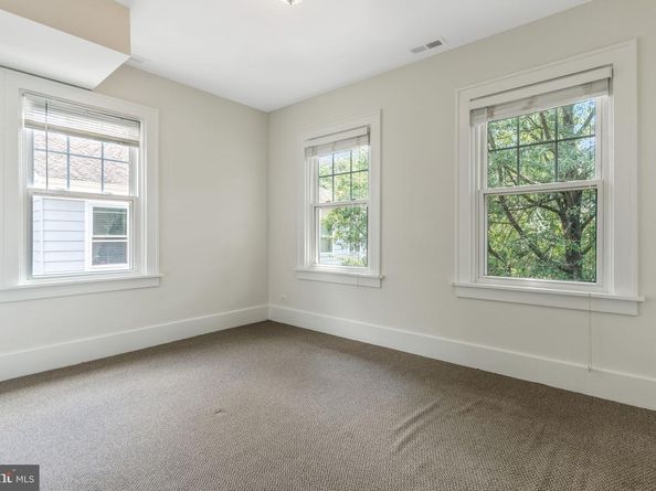 2629 Washington Boulevard, Arlington VA 22201
