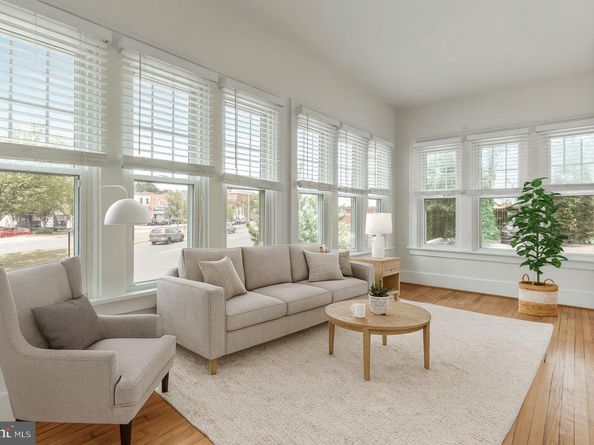 2629 Washington Boulevard, Arlington VA 22201