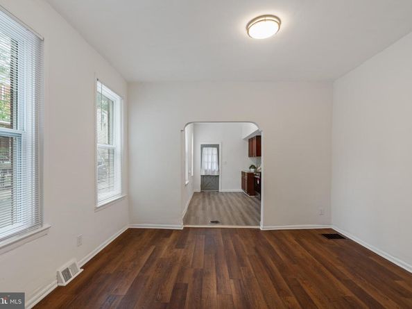 6539 Berdan Street, Philadelphia PA 19119