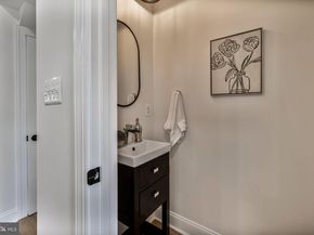 519 Quintana Place NW, Washington DC 20011