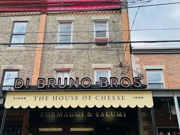 930 League Street, Philadelphia PA 19147