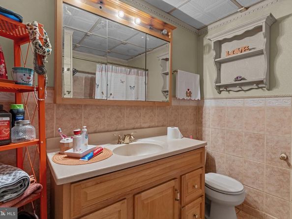 670 Lincoln Highway, Fairless Hills PA 19030
