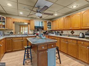 670 Lincoln Highway, Fairless Hills PA 19030